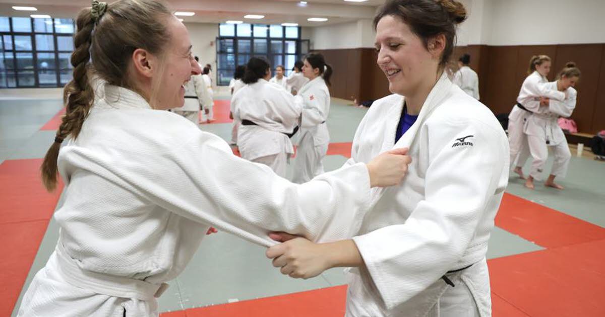 Judo. À Strasbourg, un après-midi entre filles pour « combattre les préjugés »