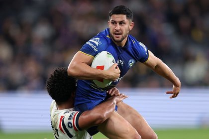 Knights star cleared by US for Vegas debut