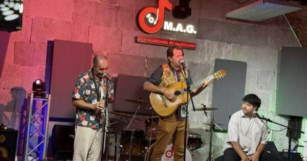 Music Review / Poetry and song celebrated in MAG concert