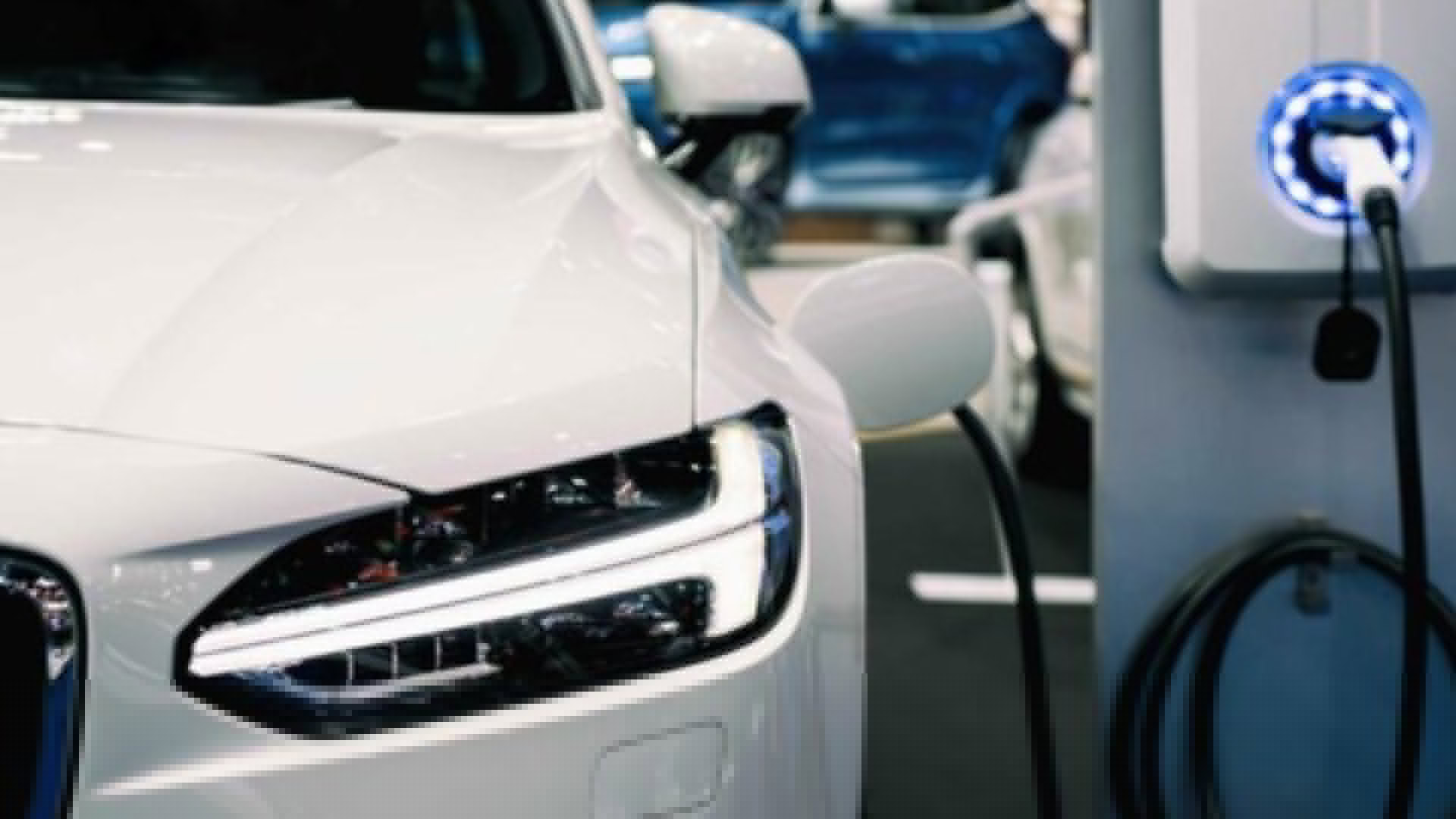 Auto elettriche in Cina: il conto nascosto della transizione