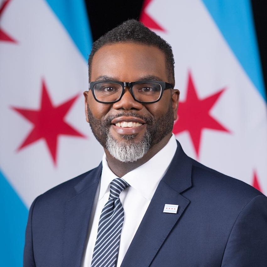 WCPT 820 Interview: Chicago Mayor Brandon Johnson (October 2025)