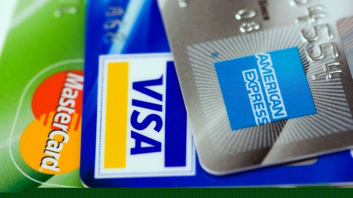 Police officer's credit card used by her partner to fund his secret affairs