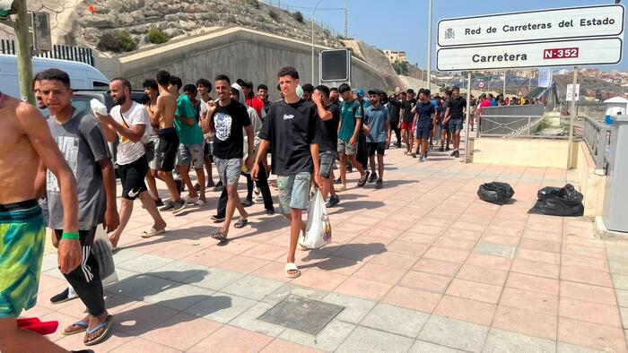 US Raises Travel Advisory For Spanish Area Amid Illegal Immigrant Influx