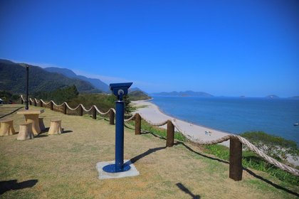 Mirante do Sahy, em Mangaratiba, ganha ponto de observação de botos-cinza