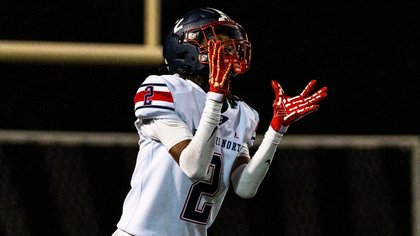 Week 6 football roundup around Rockford sees eye-popping stats as favorites win