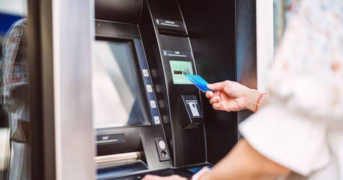 DWP shares who will get automatic cash bonus - and when