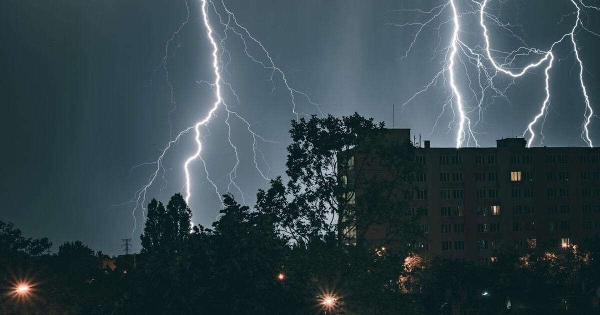 Sinoptikas: į Lietuvą plūstels karštis su liūtimis ir perkūnija