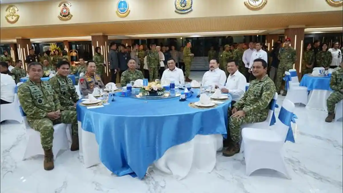 Menko Polkam, Para Jenderal Bintang 4 TNI-Polri Hingga Jaksa Agung Kumpul di Markas Besar AL