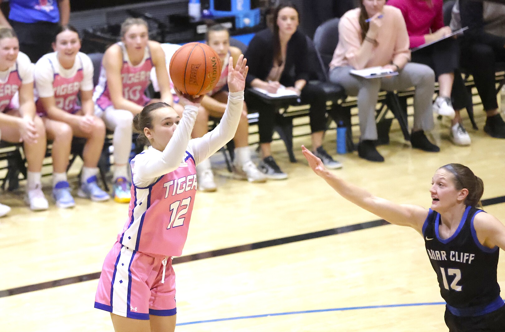 No. 9 Tiger women hold off No. 19 Briar Cliff to pick up 12th win in a row