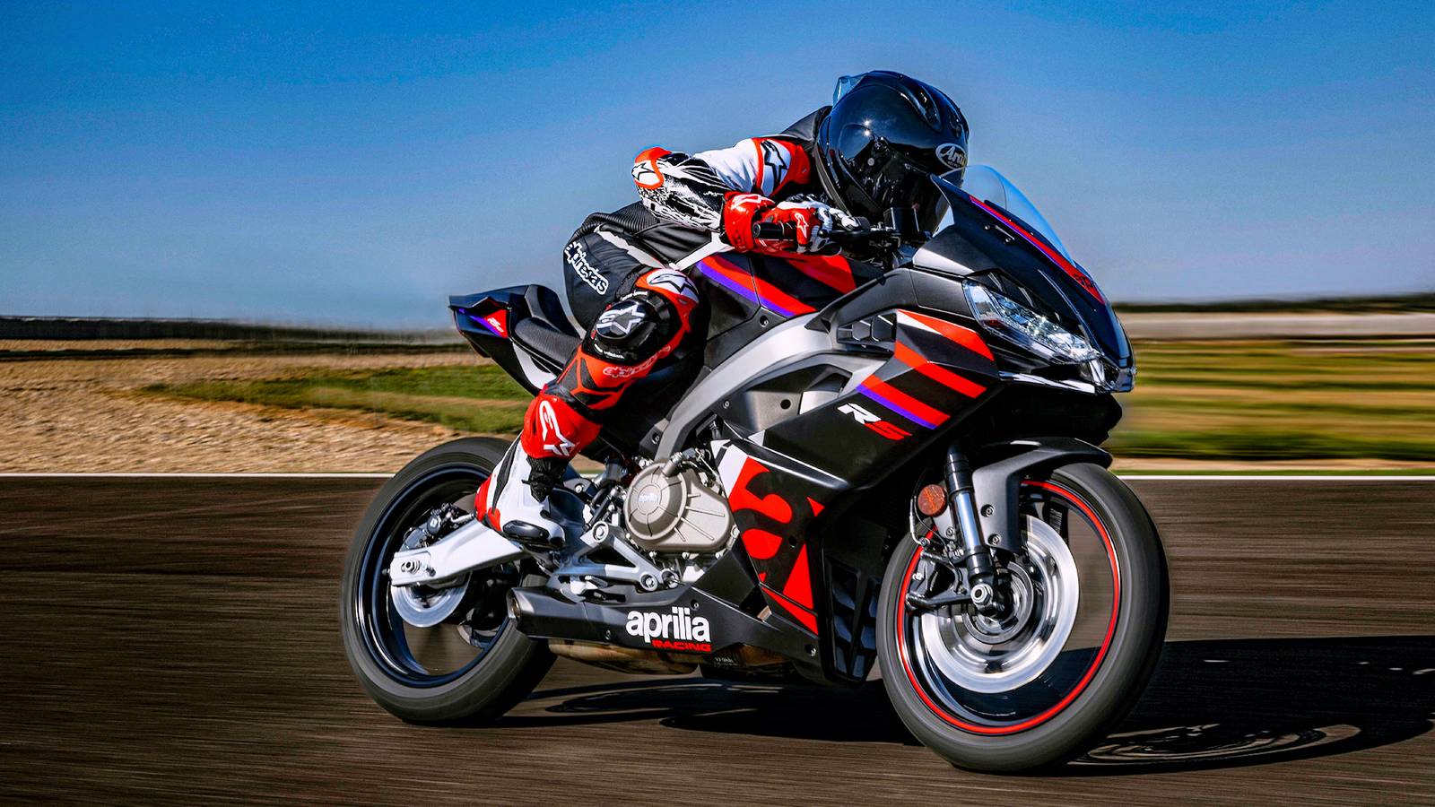 The Small Sports Bike That's More Fun Than Bikes With Twice The Power