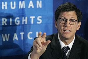 Comment on Human Rights Watch (HRW) on Chavez: the Motive-Hunting of a Malignant NGO by The invention of “Venezuela drugs” – The Anti-Empire Project