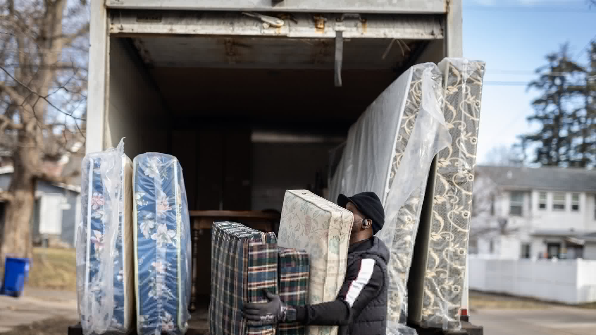 Minnesota refugee arrivals fall to record lows