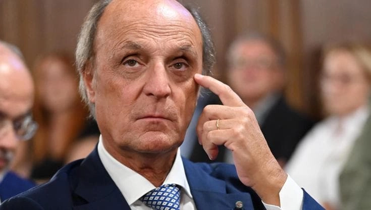 Regione Puglia, Lobuono lascia Forza Italia e passa al gruppo Misto