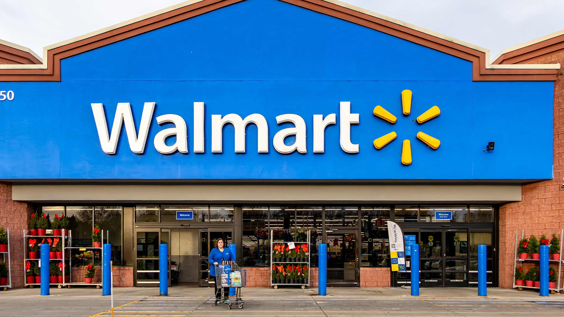 Truth behind rumors Walmart is closing 250 stores and reducing locations in US state by 85%