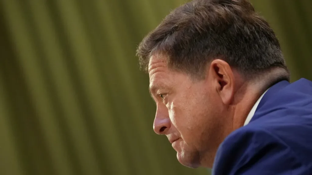 ‘Really alarming moment’: Trump spy chief’s confirmation rattles security expert