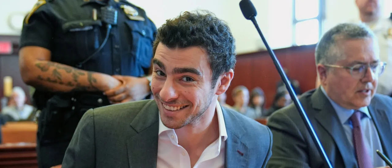 Man Impersonating FBI Agent Reportedly Tries To Free Luigi Mangione With Unusual Utensils