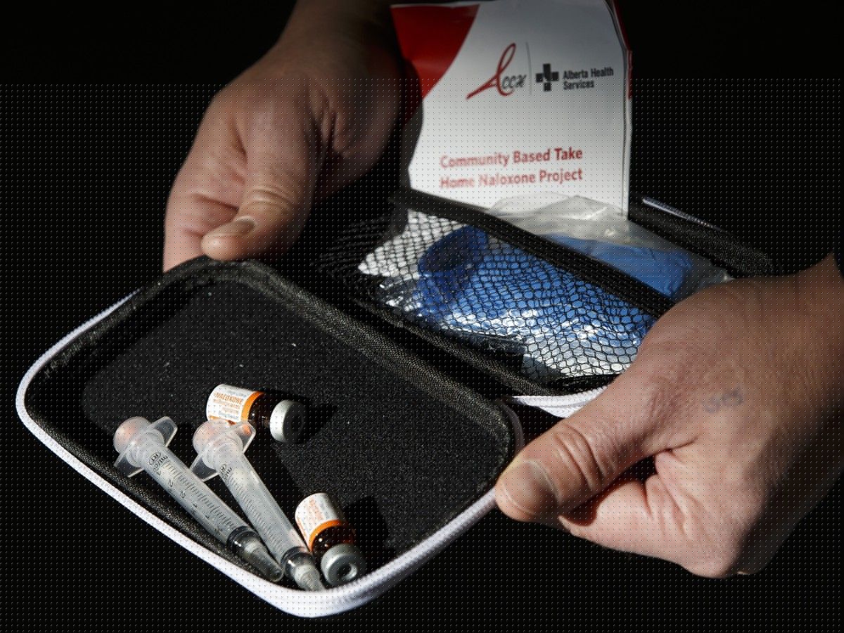 Police issue warning to public following wave of suspected overdoses