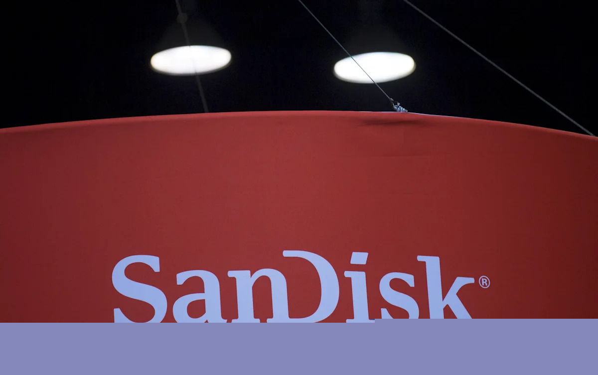 Sandisk stock is bouncing — how to play earnings with limited risk: Alpha Options Playbook