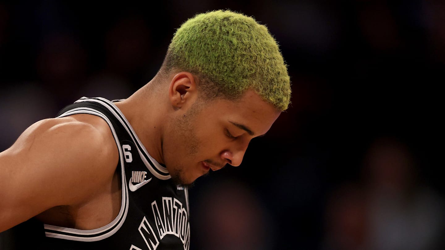Spurs have painfully obvious Jeremy Sochan extension decision