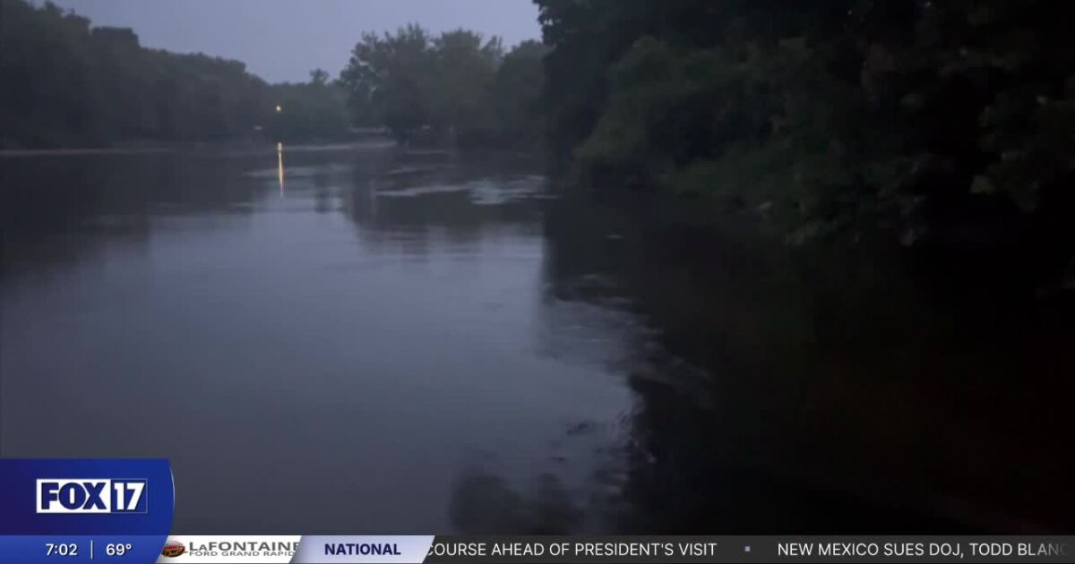 Search for 2 women and boy missing on Muskegon River yields new clues