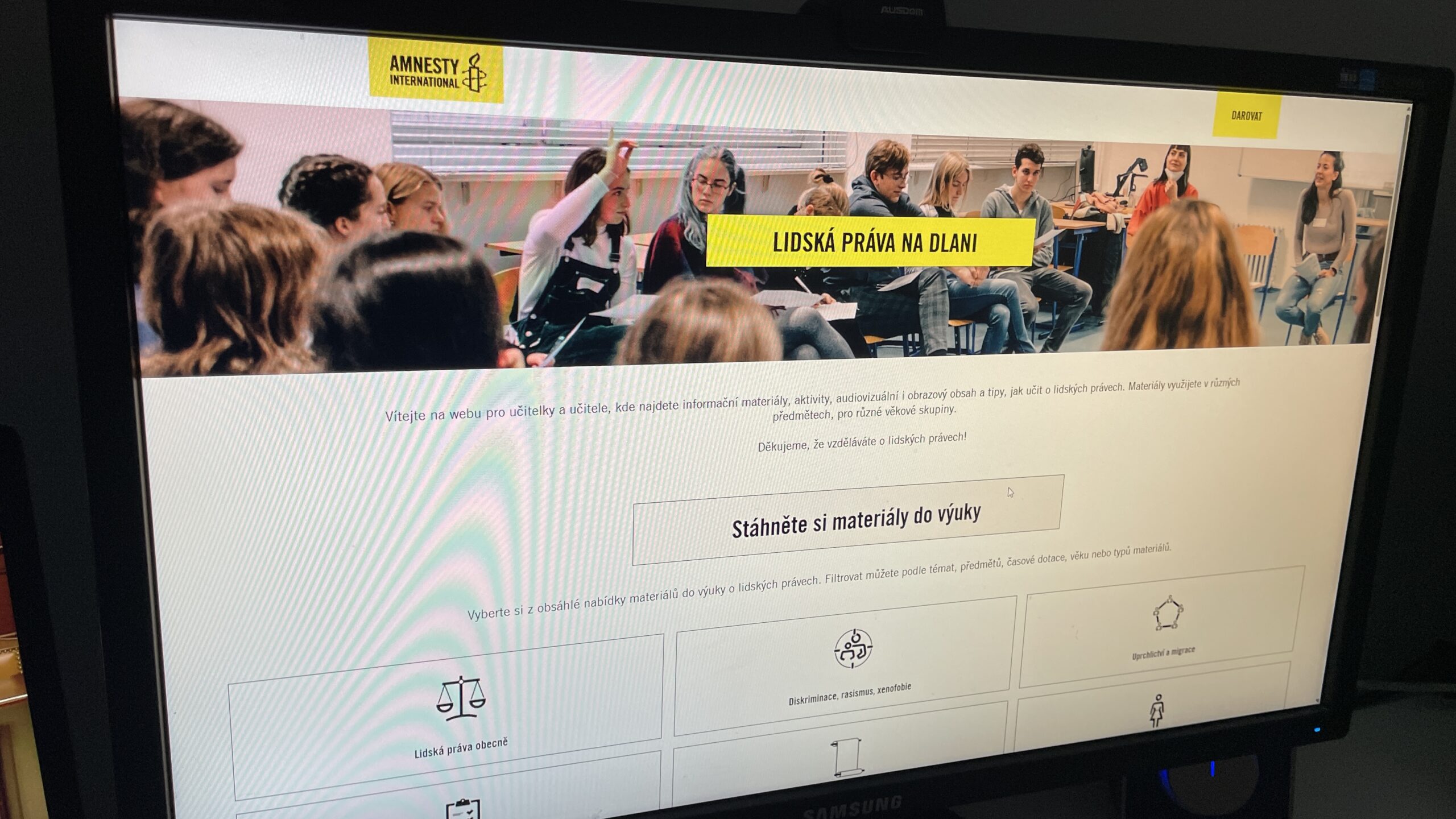 Učitelé mají nový nástroj: Amnesty International spustila nový web s materiály pro výuku lidských práv