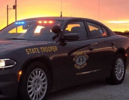 Southbound lanes of I-29 closed due to wreck