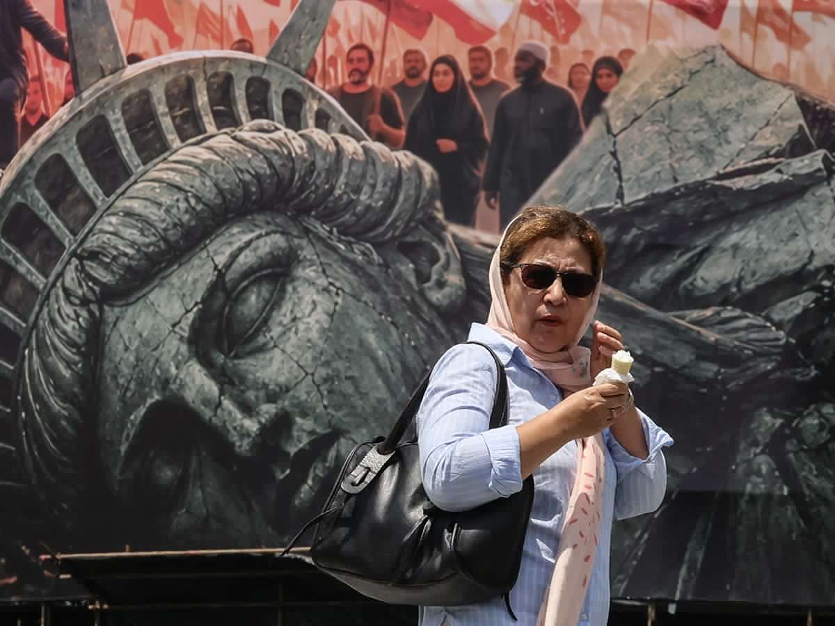 Donald Trump to Iranians: Make a deal or accept surrender