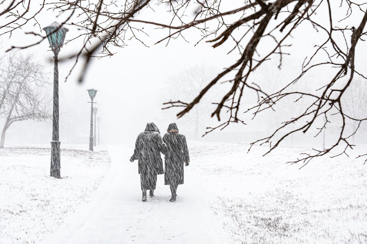 New York Weather Experts Still Tracking Potential Blizzard
