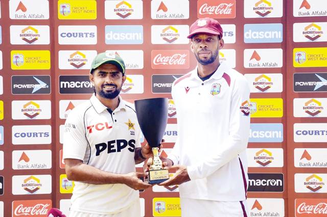 Babar lauds team effort, Shafique cherishes dream comeback