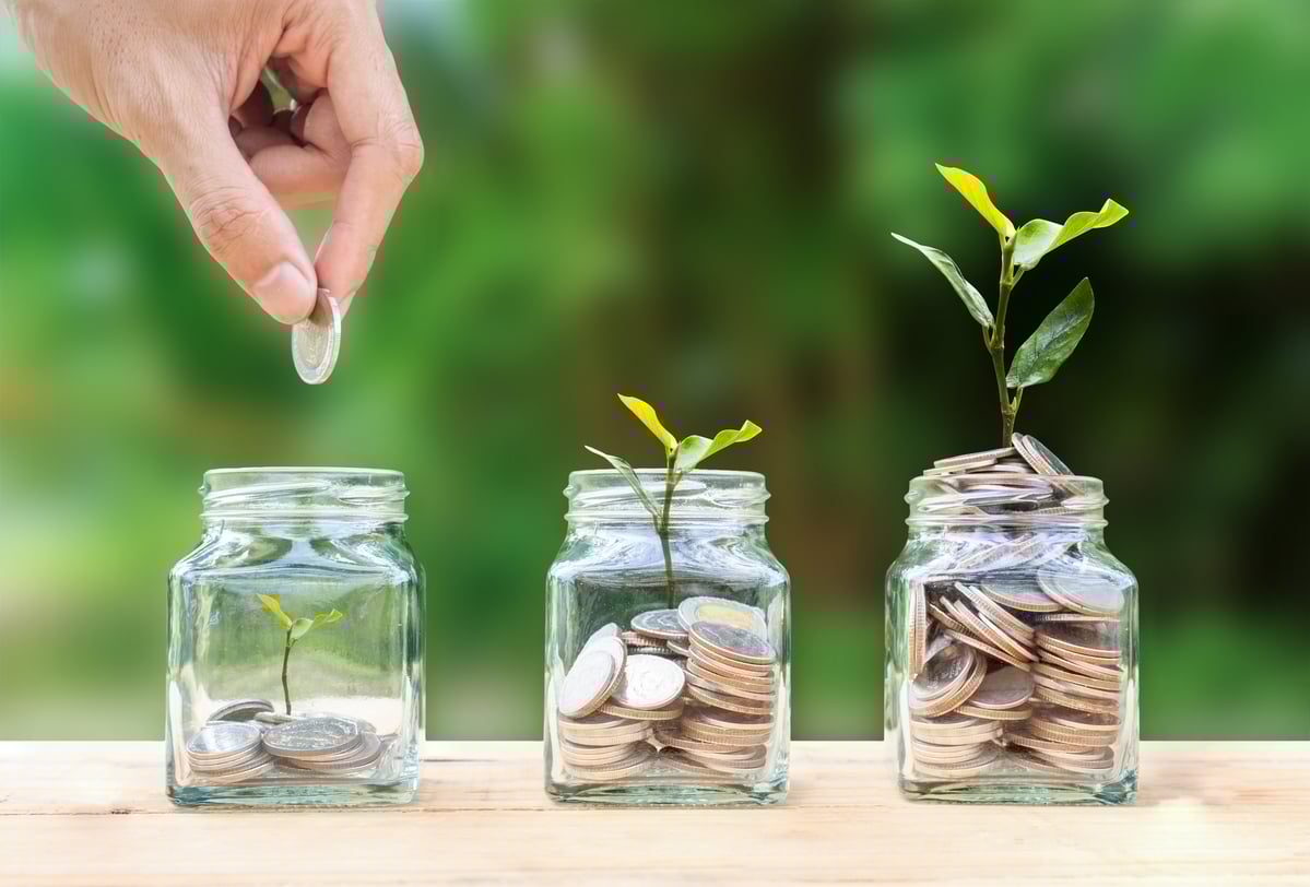SCHD and VYM Are Crushing the S&P 500 and Nasdaq-100. Here's the Better ETF of the 2 to Buy for Passive Income in August.