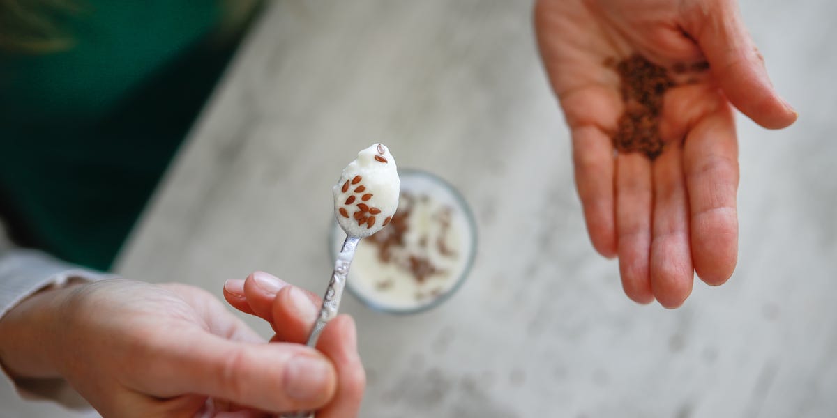 5 Health Benefits Of Flaxseeds—From Boosted Cognition to Digestion