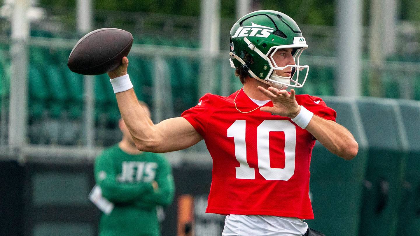 Cade Klubnik facing first major NFL test with upcoming Jets opponent