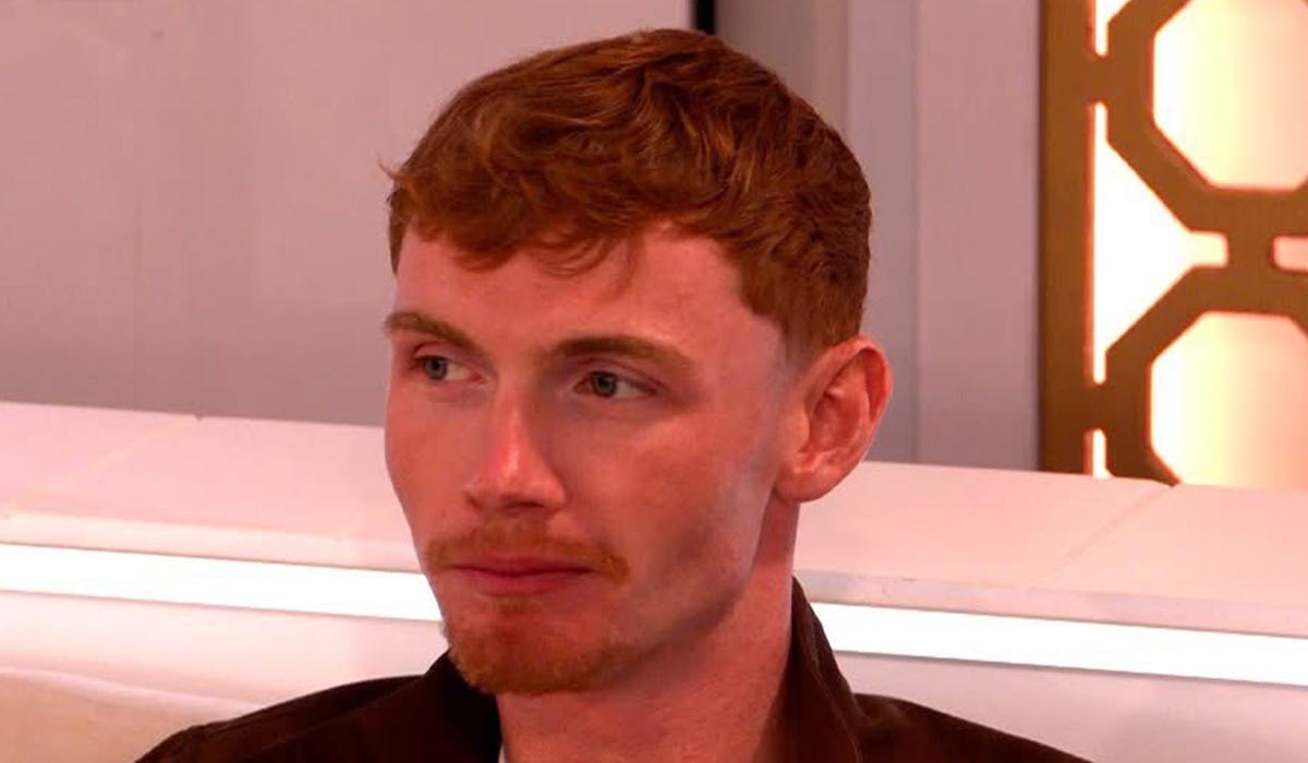 WATCH: Jack Keating quotes his dad’s music as he comforts fellow Love Islander