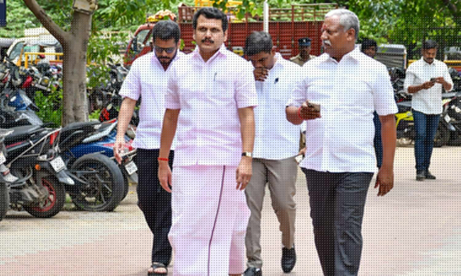 Senthil Balaji knocks on SC's doors after HC refuses anticipatory bail in TASMAC corruption case