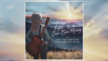 Dolly Parton’s ‘Light’ shines for six decades on the ‘Billboard’ charts