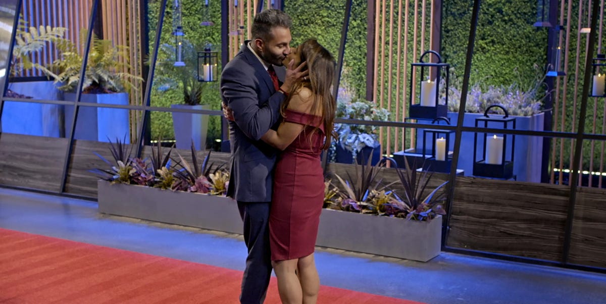 All the Details on Where TF the ‘Love Is Blind’ Engagement Rings Come From