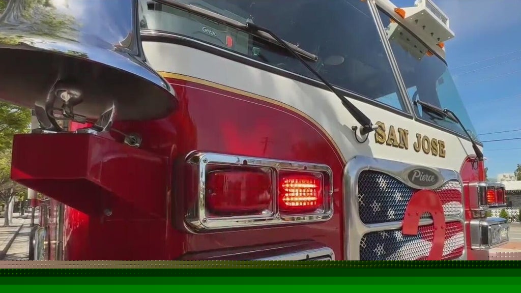 2-alarm San Jose house fire threatens neighboring homes