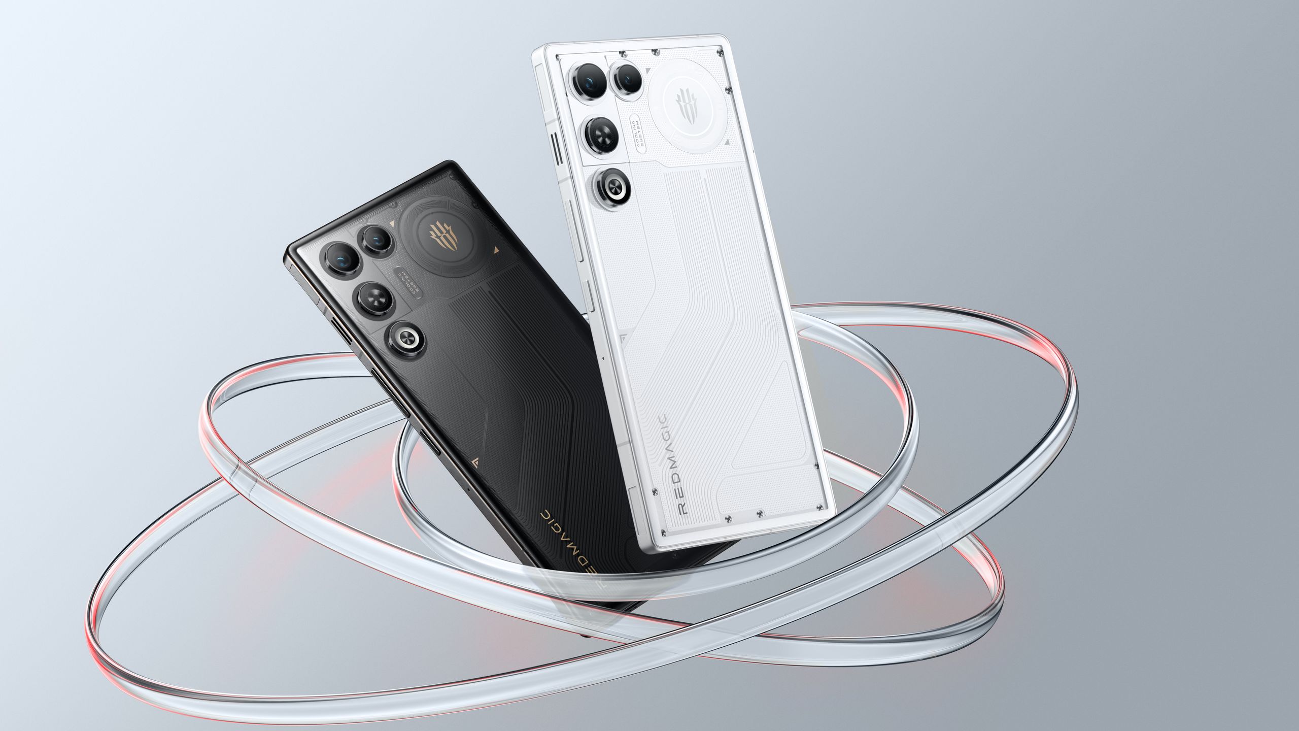 The RedMagic 11 Air is surprisingly thin, and I’m obsessed with its massive 7,000mAh battery