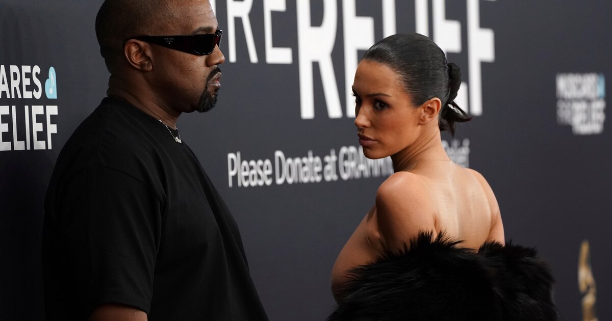 La nouvelle tenue extravagante de Bianca Censori : la femme de Kanye West s’est rendue presque nue à Ibiza