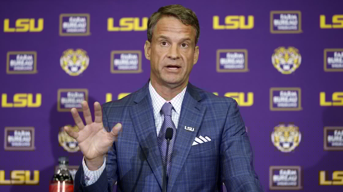LSU's Lane Kiffin Says He Deleted All Social Media Apps Off of His Phone Ahead of 2026 CFB Season