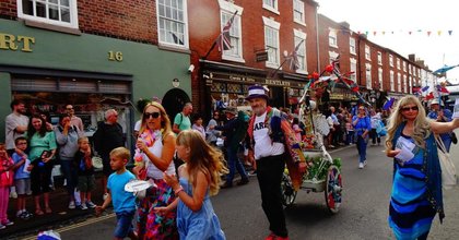 "It's not too late" - urgent bid for volunteers to save Stourport Carnival