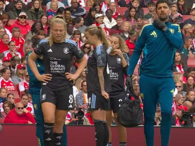 Aston Villa midfielder ruled out for months with ACL injury