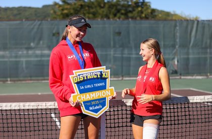 Parkland senior Warsing sweeps freshman teammate Pollard for 2nd straight D-11 tennis gold