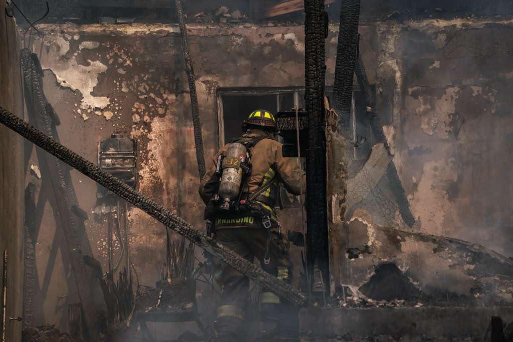 Incendio consume vivienda en colonia La Gloria de Tijuana