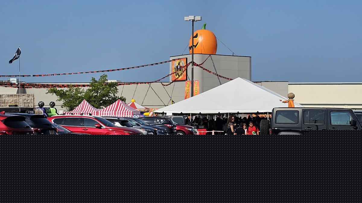 Spirit Halloween Flagship Opens Aug. 1 in Egg Harbor Twp.