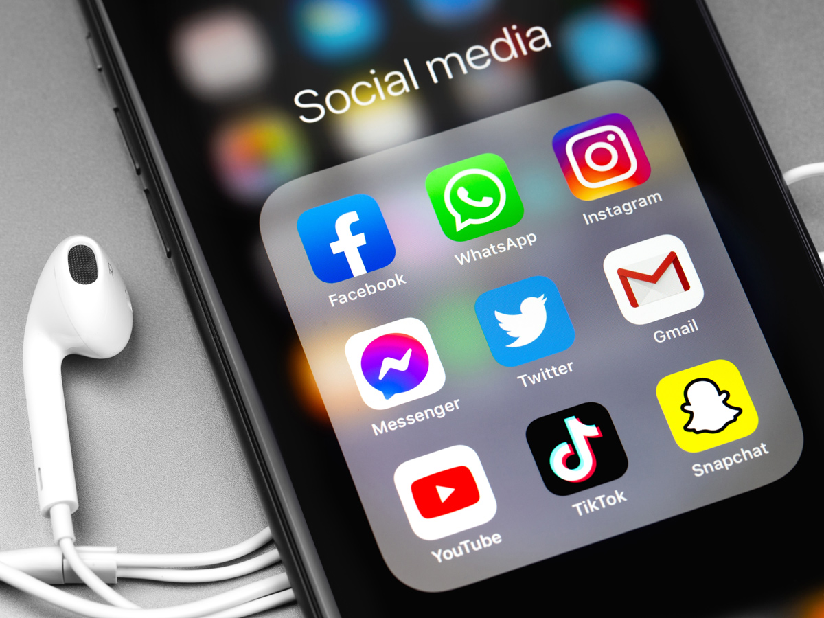 Youth Social Media Use Would Get Parent-Controlled Defaults, Mandatory Reporting Under Proposed CT Legislation