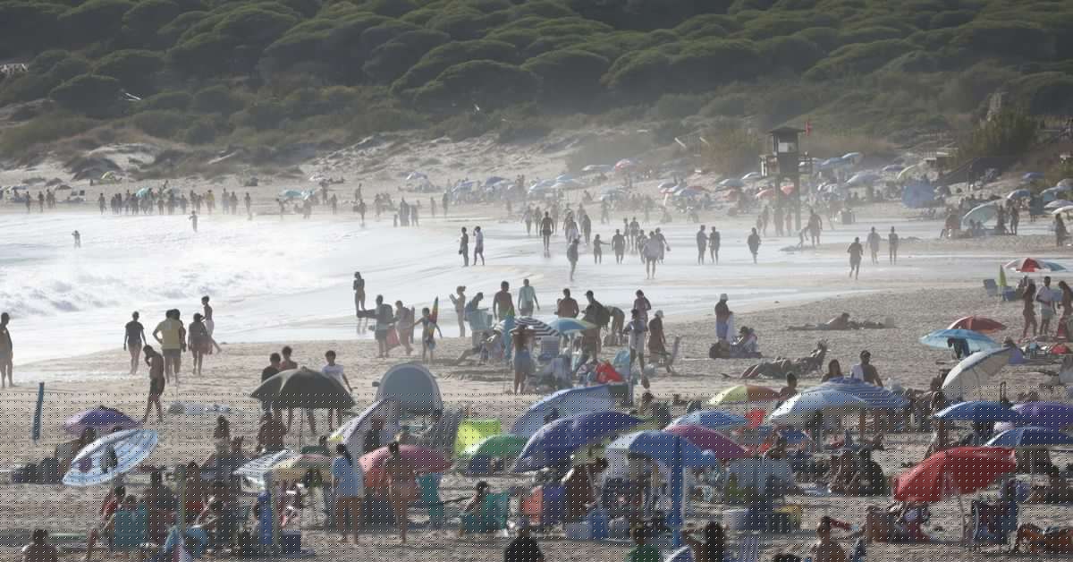 Las playas de Tarifa, en alerta por el riesgo de fuertes corrientes de resaca este miércoles