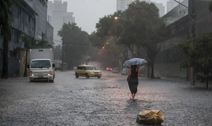 Temporais e calor intenso mantêm grande parte do país em alerta nesta quinta-feira
