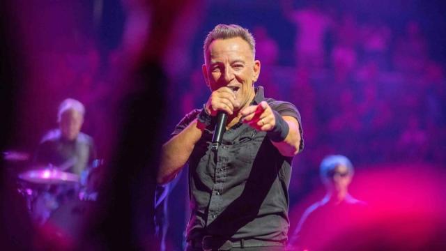 Bruce Springsteen shares anti-ICE protest song