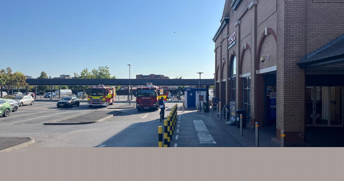 Fire crews issue update after staff evacuate from supermarket